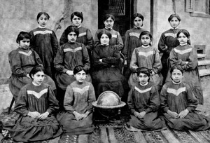 Hıripsimyan Kızlar Okulu 1910