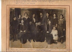 Konya 1925 ler Ortadakiler Anna Aş ve çocukları torunları