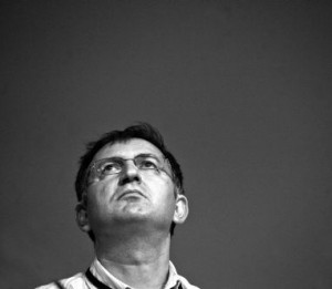 Hikmet Akçiçek