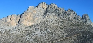 Beşparmaklar’daki Manastır