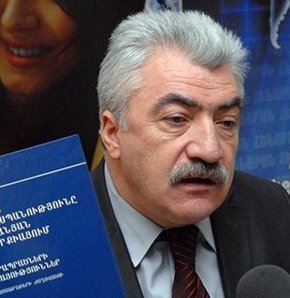 Arşiv başkanı Virabian