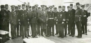 Enver Paşa, Alman askeri kurmaylarıyla birlikte