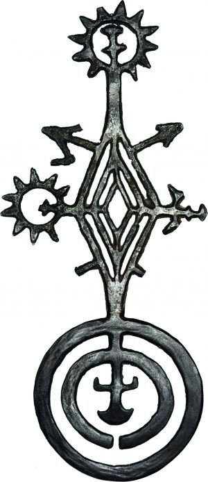 EC Geğarkunik bölgesi, Lçaşen, “güneş sistemi” maketi, M.Ö. XI.-IX. yüzyıl, bronz (fotoğraf V.Hakobyan. Armenien Wiederentdeckung einer alten Kulturlandschaft, 1995, foto 59, müteakiben: Armenien, 1995; Au Pied, 2007, p. 82, fig. 35)