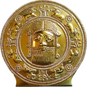EC Aragadsotn bölgesi, Yukarı Naver, IB mezar, kahraman-kral maskesi, M.Ö. XVI.-XV. yüzyıl, rekonstüksiyon: altın ve bronz (kazılar ve fotoğraf H. Simonyan)