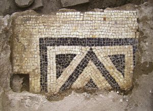EC Artaşat bölgesi, eski başkent Artaşat, hamam tabanı mozayiği, M.S. I.-II (kazılar ve fotoğraf J. Khaçatryan)