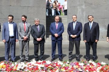 Lübnanlı Bakan Tsitsernakaberd