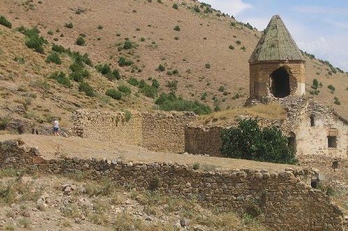 Կարմրավանքը, Վան