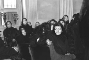 Պոլսոյ Մէջ Հայերու Վրայ Յարձակումներ