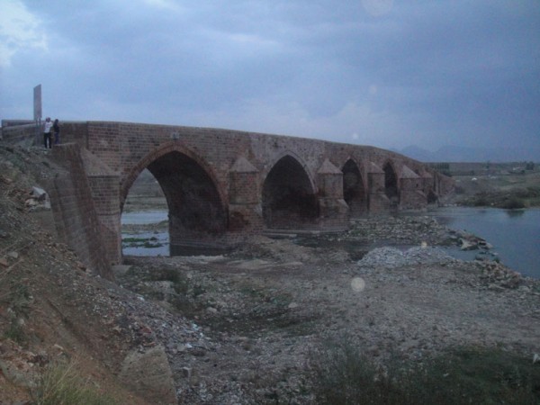 Հովիւի ամուրջը