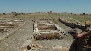 Անիի սալարկված փողոցները