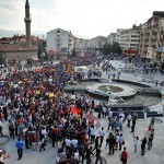 Թուրքիայում կրկին ոտնահարում են