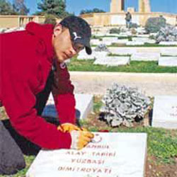 Çanakkale'deki gayrimüslim şehitlerimiz