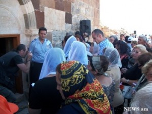 գաղտնի եկեղեցիներ