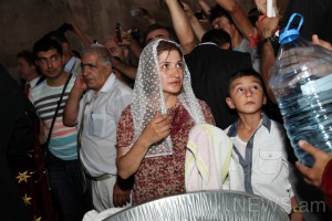 Աղթամարում մկրտություն