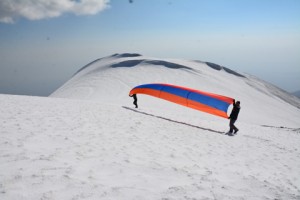 15 մեթր երկարութեամբ հայկական դրօշ