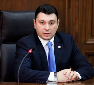 Էդուարդ Շարմազանով