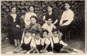 իզմիթցի մի ընտանիք