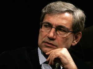 Hamburg, GERMANY: Turkish Nobel literature laureate Orhan Pamuk gestures during a reading at the Schauspielhaus theatre in Hamburg, northern Germany, 02 May 2007. Pamuk began his book tour in Germany after cancelling a trip earlier this year reportedly due to death threats.       AFP PHOTO    DDP/ROLAND MAGUNIA    GERMANY OUT (Photo credit should read ROLAND MAGUNIA/AFP/Getty Images)