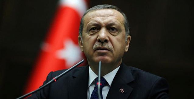 iranli_sozcuden_erdogan_a_sert_tepki_ulkeyi_asagilayan_birisinin_ayaklarinin_altina_kirmizi_hali_sermek_utanc_verici_h47277_4a787