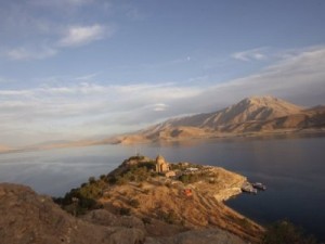 Վանա լճի շրջակայք