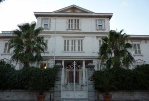 Ստամբուլի հայոց պատրիարքի թեկնածու