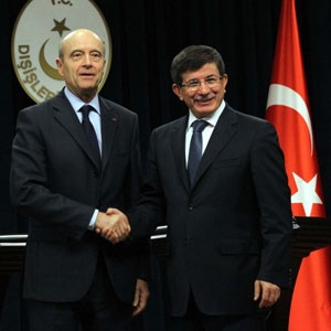 Davutoğlu: Tarih Komisyonu Çağrısını Kabul Ettik