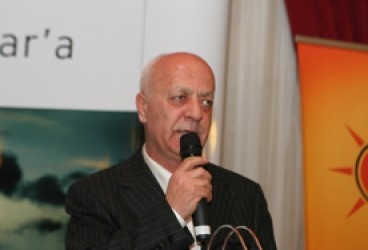 AKP’li vekil İsmet Uçma Ermenilerden özür diledi