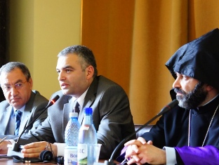 Bükreş’te Ermeni Soykırımının 100. Yılı Organizasyon Komitesi Oturumu gerçekleştirildi