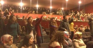 İstanbul Üniversitesi öğrencileri