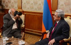 Արա Գյուլեր