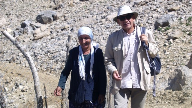 Ermeni Kadın, Her Yılın Yaz Mevsimini Mereto Dağında Geçiriyor