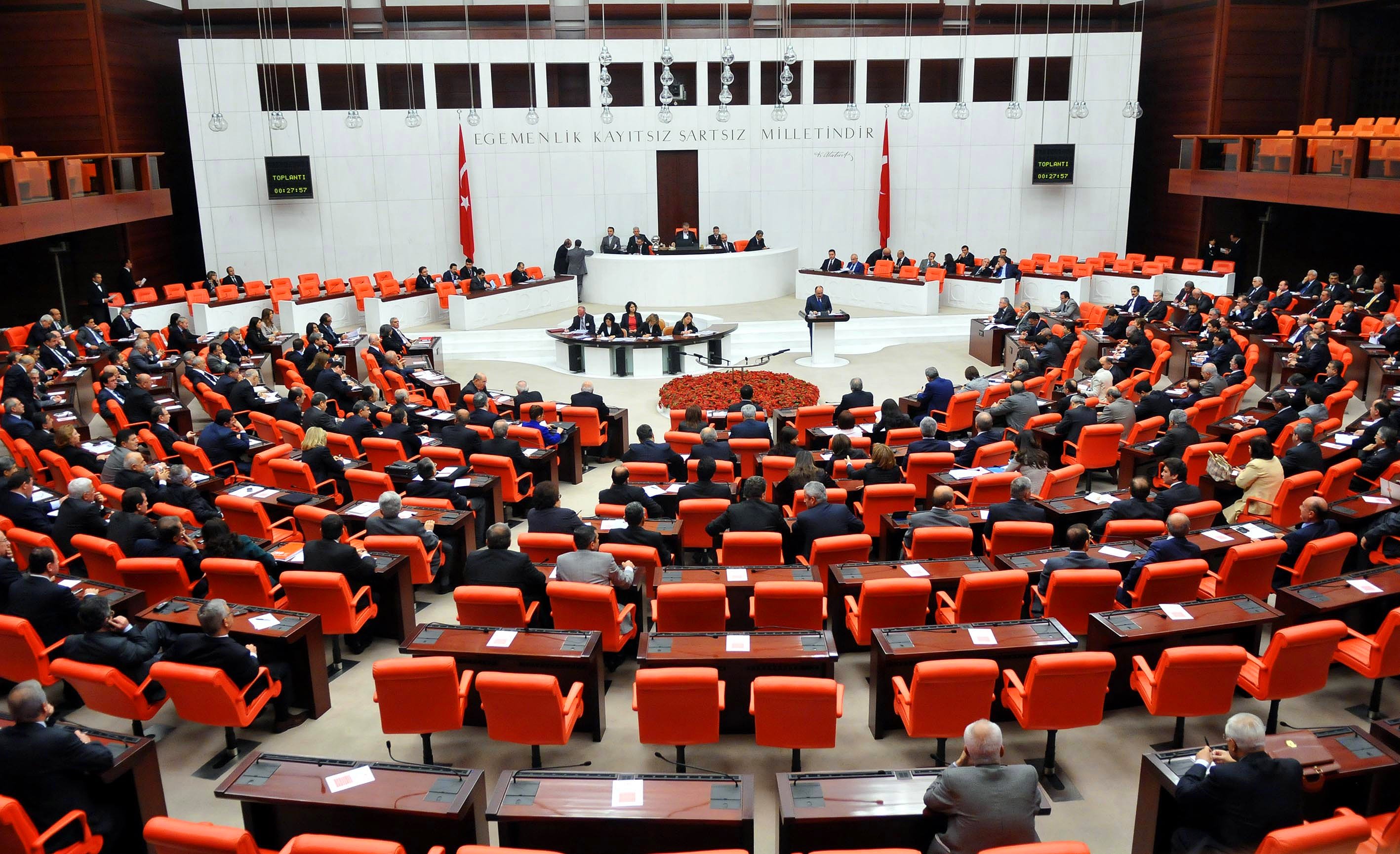CHP’den azınlıkların sorunlarının araştırılması için komisyon önergesi
