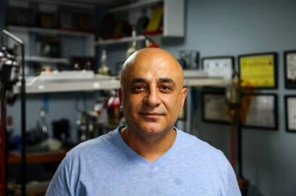 Kültür ve Turizm Bakanlığı sanatçısı sadekar Viktor Öcal tasarımını farklı bir sanata dönüştürdü