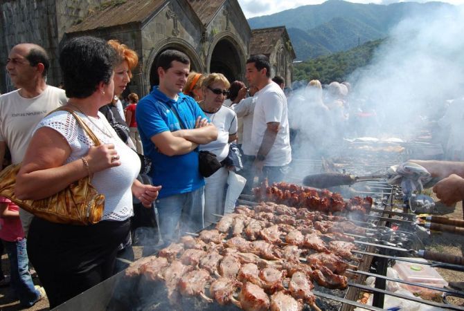 Forbes Ermenistan mutfak geleneklerine değindi։ Barbeque sadece Teksas’ta değil