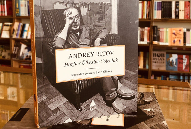 Andrey Bitov imzalı “Harfler Ülkesine Yolculuk” Aras’tan çıktı