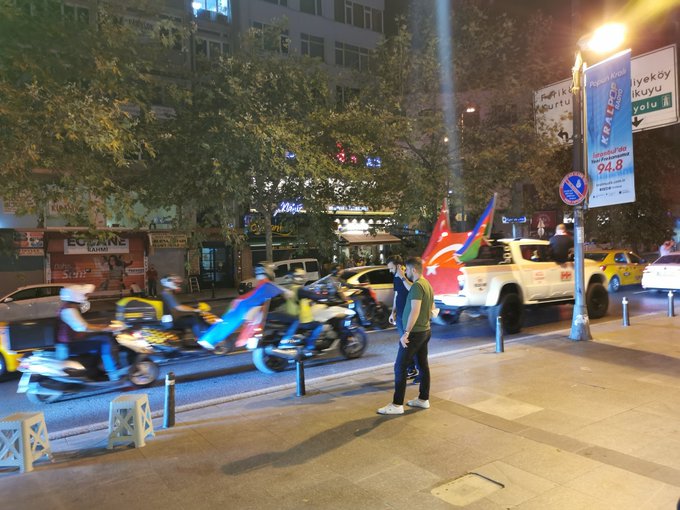 Bayraklı konvoy bu kez Osmanbey’de