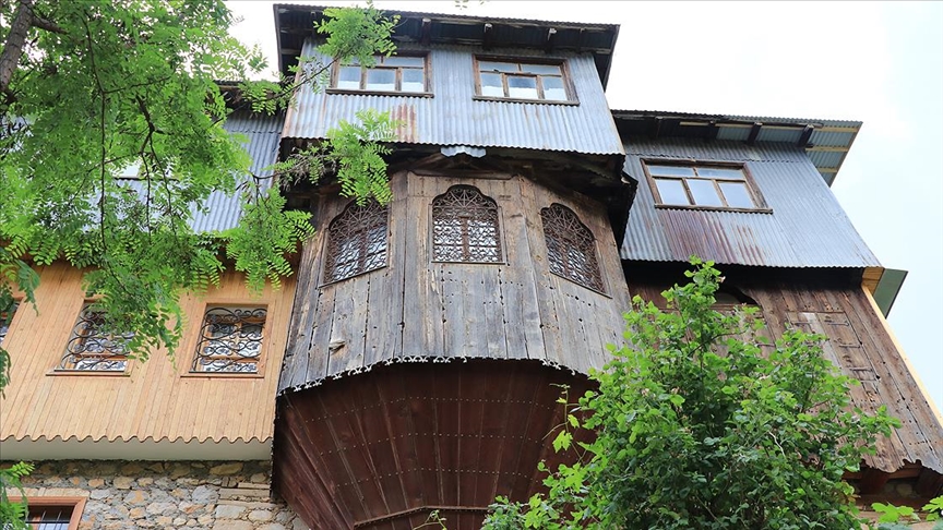 Medeniyetleri buluşturan Kemaliye (Akn-‘Akunq’ web sitesi) UNESCO’nun kalıcı miras listesine girmek istiyor