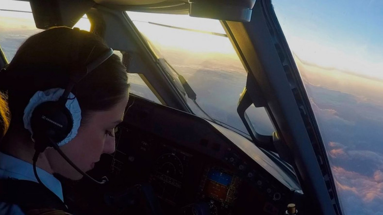 Gürcistan’ın ilk kadın pilotu Ermeni Nadezhda Benklyan