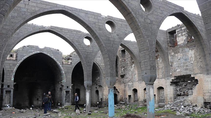 Diyarbakır’da 500 yıllık Surp Sargis Ermeni Kilisesi restore edilecek
