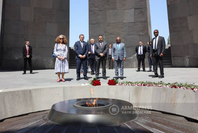 BM Genel Kurulu Başkanı Ermeni Soykırımı Anıtı’nda saygı duruşunda bulundu