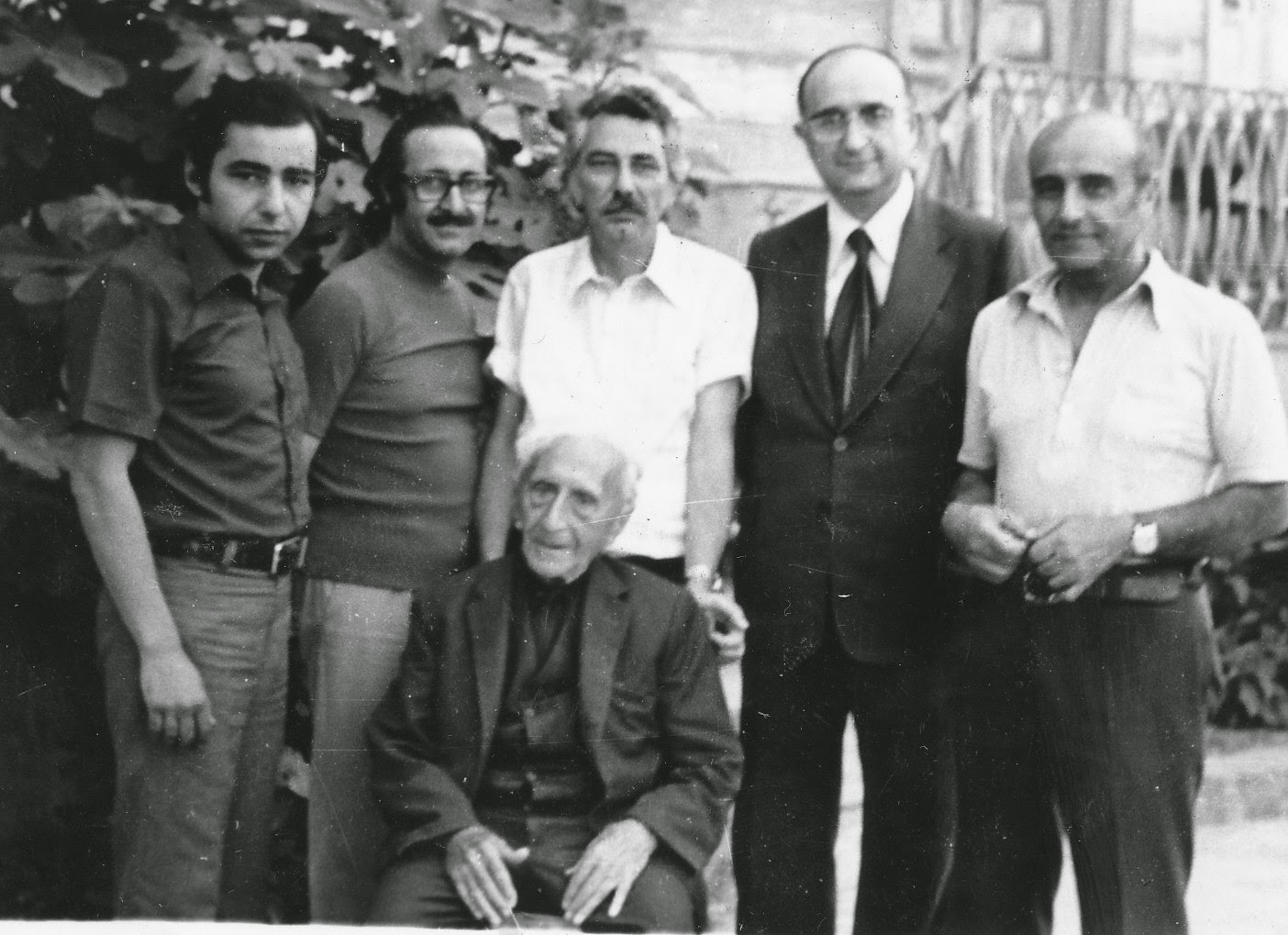 Bir asırda iki hayat: Hagop Mıntzuri