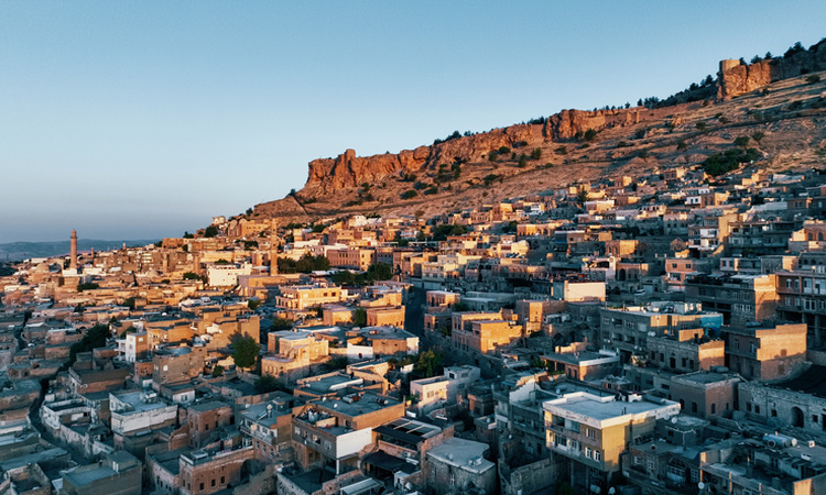 Mardin’de bazı tarihi mekanlar dron ile görüntülendi