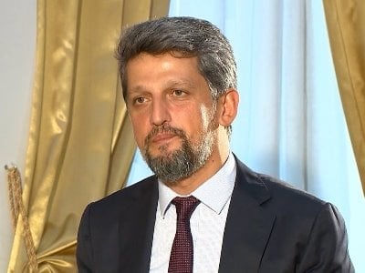 HDP’li Paylan’dan dört bakana tek soruluk önerge: Neden istifa etmiyorsunuz?