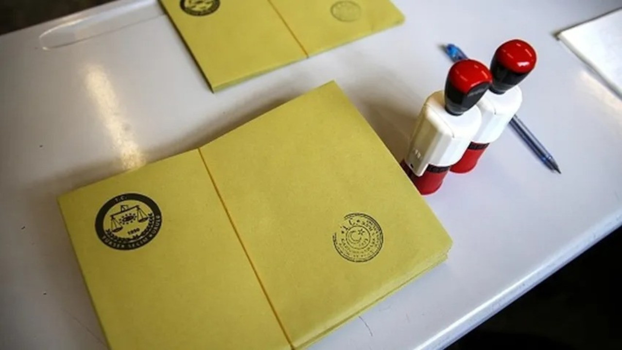 14 Mayıs 2023 seçimleri: Son anket sonuçlarına göre partilerin oy ortalaması kaç?