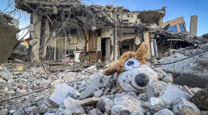 “Deprem bölgesinde işkence ve kötü muamele var”