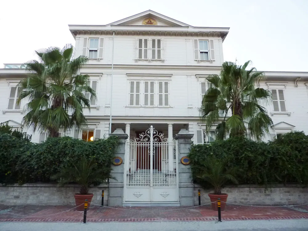 Türkiye Ermeni Patrikliği Barışı Sağlama Çabalarını Destekliyor