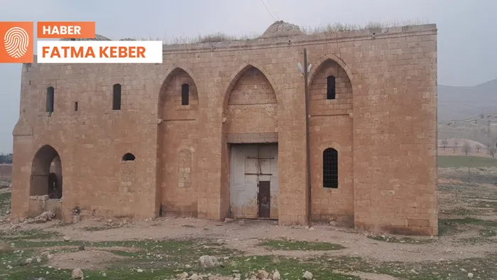 Tarihi kilise bakımsızlıktan harabeye döndü