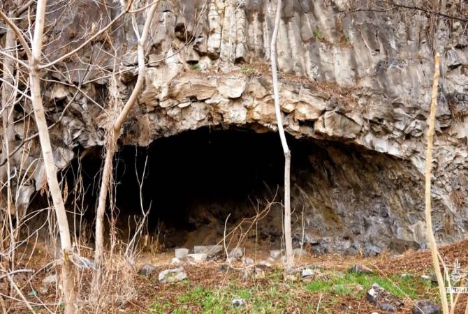 Yerevan’ın en eski mağarasında zengin bir kültür koleksiyonu bulundu