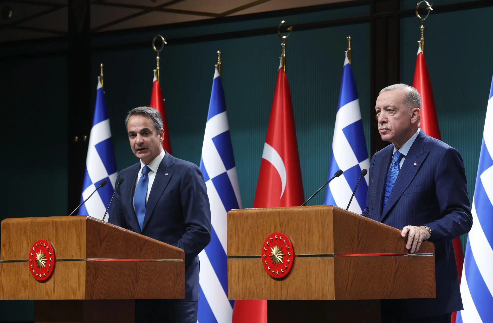 Miçotakis: Kariye ve Ayasofya kararı bizi hayal kırıklığına uğrattı