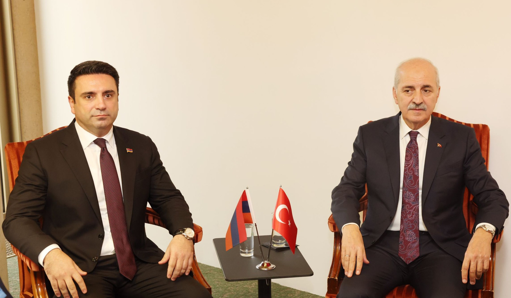 Ermenistan ve Türkiye meclis başkanları neler görüştü?